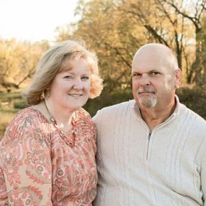 Meet your Posher, Salina